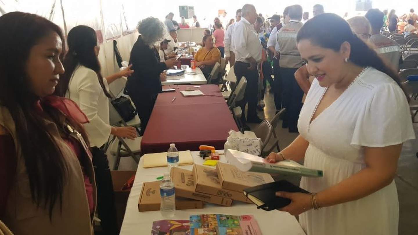 Personal del SEA Caborca participó en la octava edición de la Feria de Servicios 