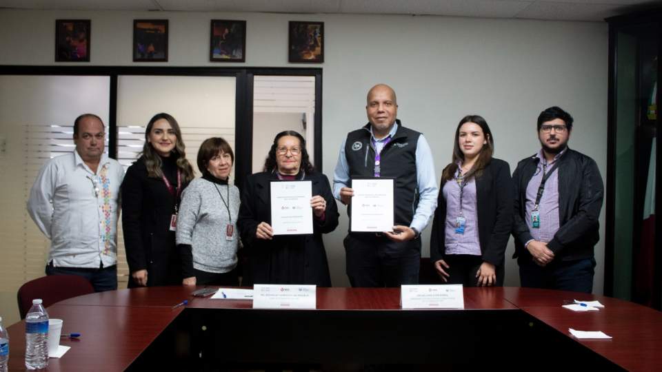 El Instituto Sonorense de Educación para los Adultos (ISEA) formalizó el día de hoy 03 de marzo un convenio de colaboración con Grupo Aeroportuario del Pacífico (GAP).