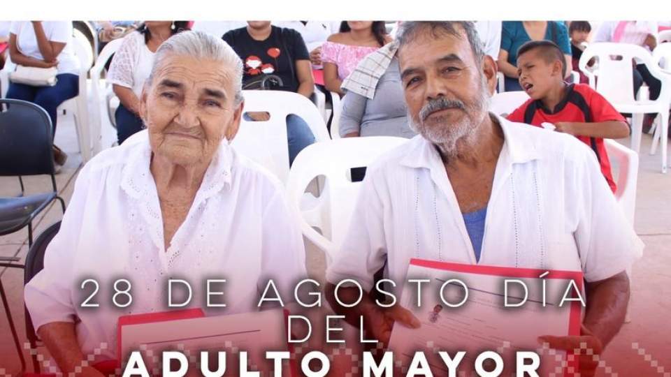 #DíaDelAdultoMayor   nuestro cariño  y respeto  para ellos y ellas.